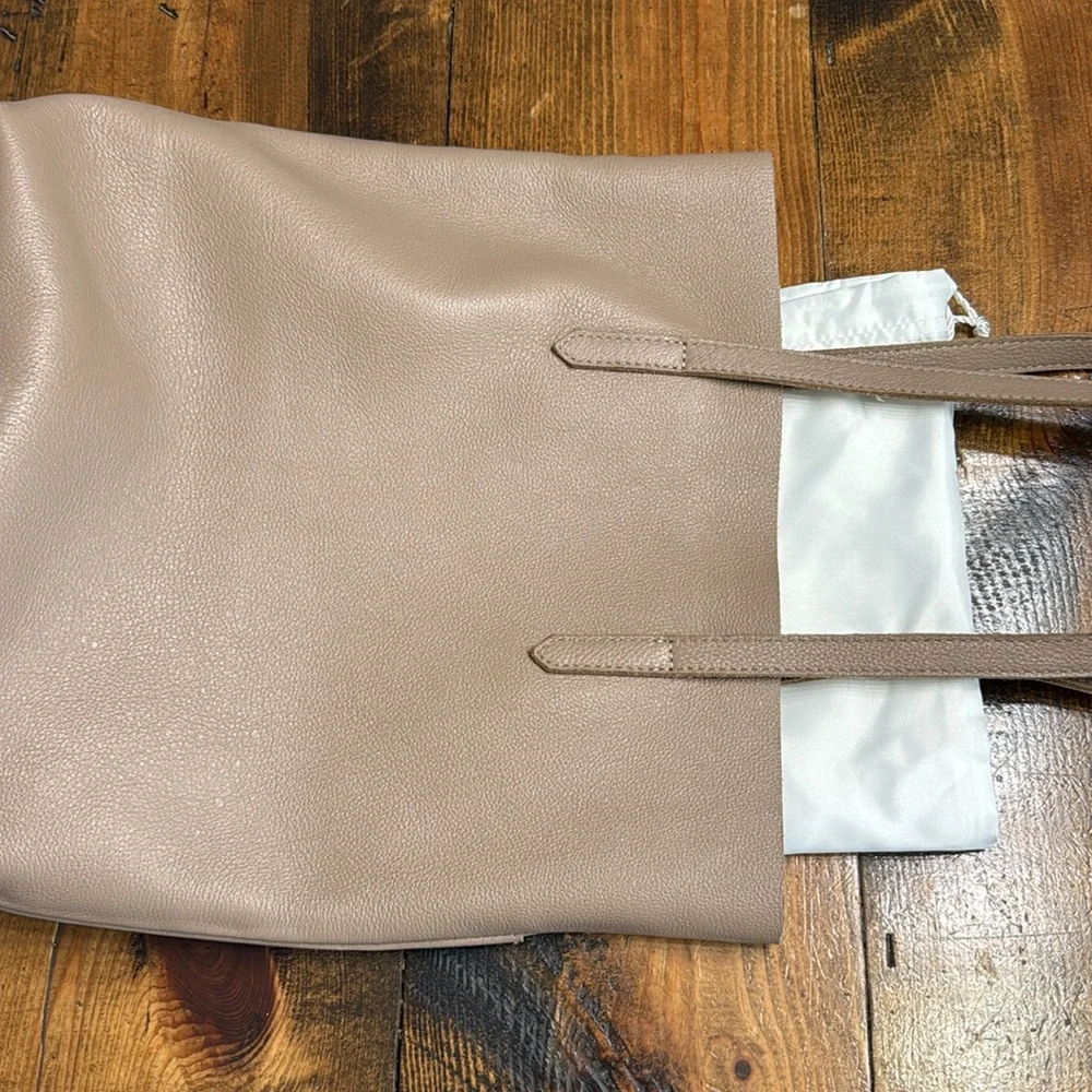 Able Salem Tote
